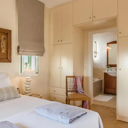 Amantella Villa